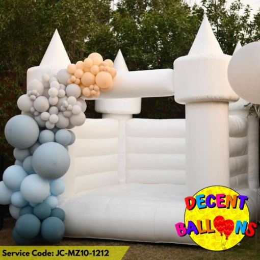 Picture of White Castle Jumping Castle